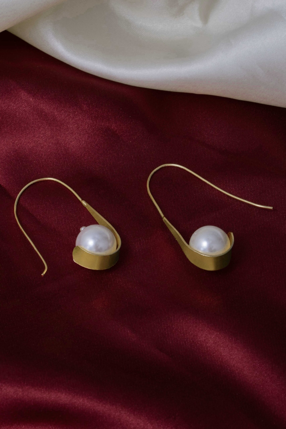 Indo - Western Earrings - Image 2