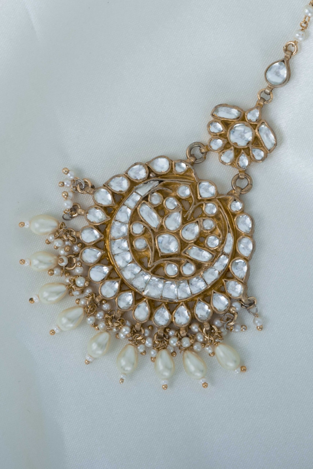 Classy pachi kundan tikka - Image 2