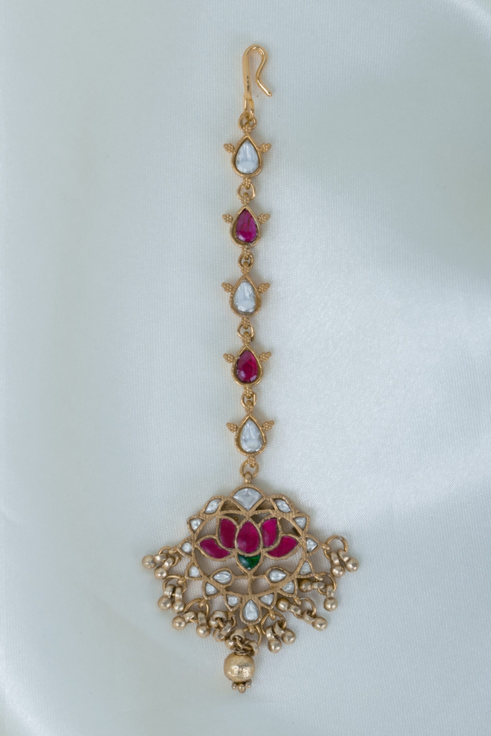 Premium lotus designed jadau kundan tikka