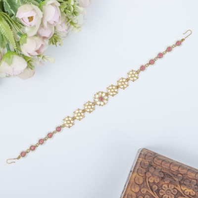 Simple Elegant Kundan mattapatti