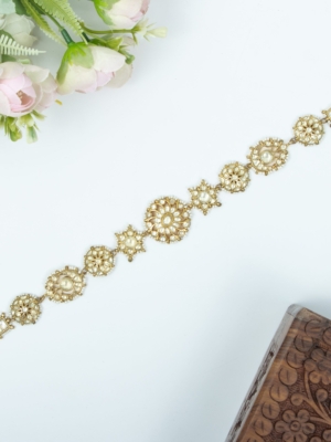Classic White Kundan Mattapatti
