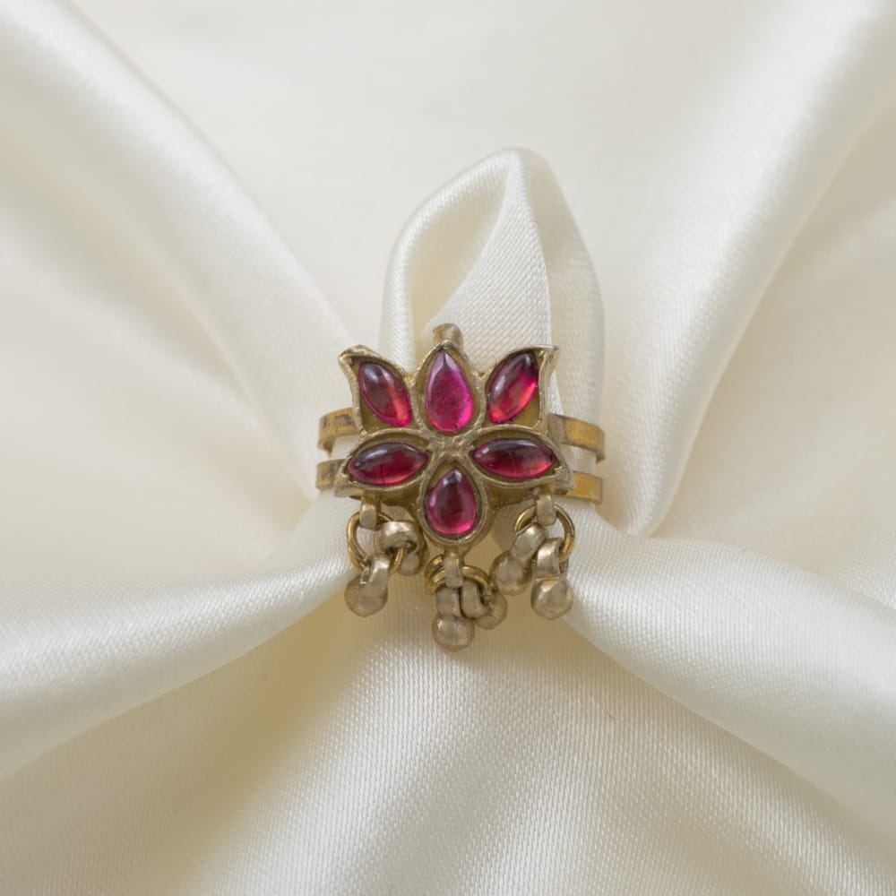 Lotus jadau ring