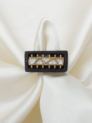 Jadau wooden finger ring