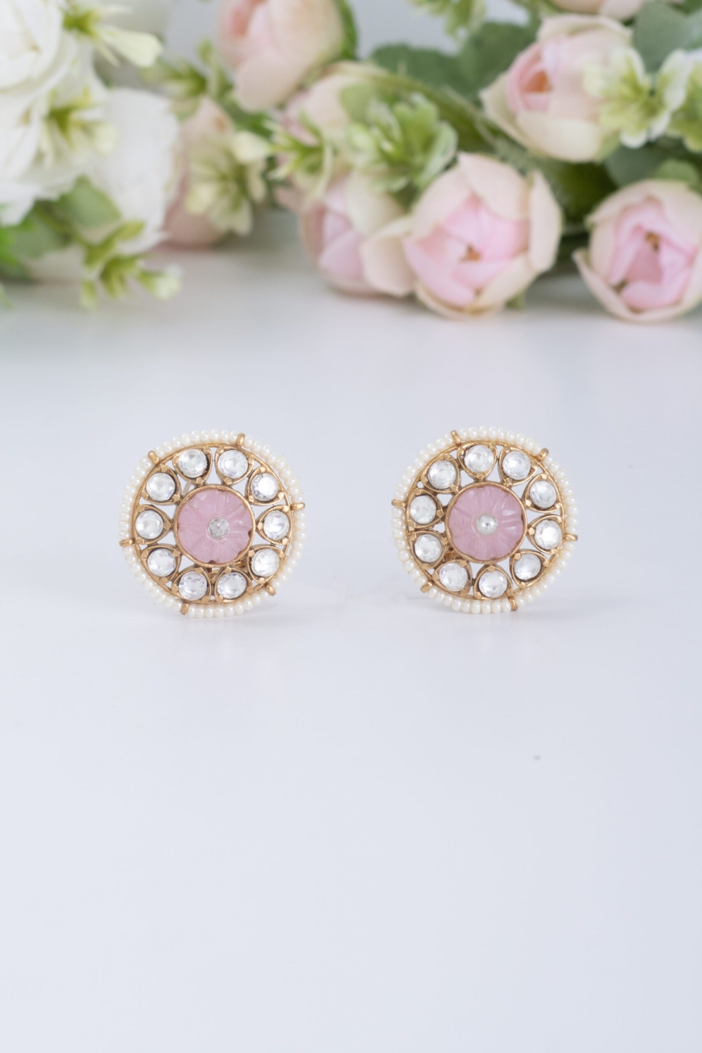 Carving X Kundan studs