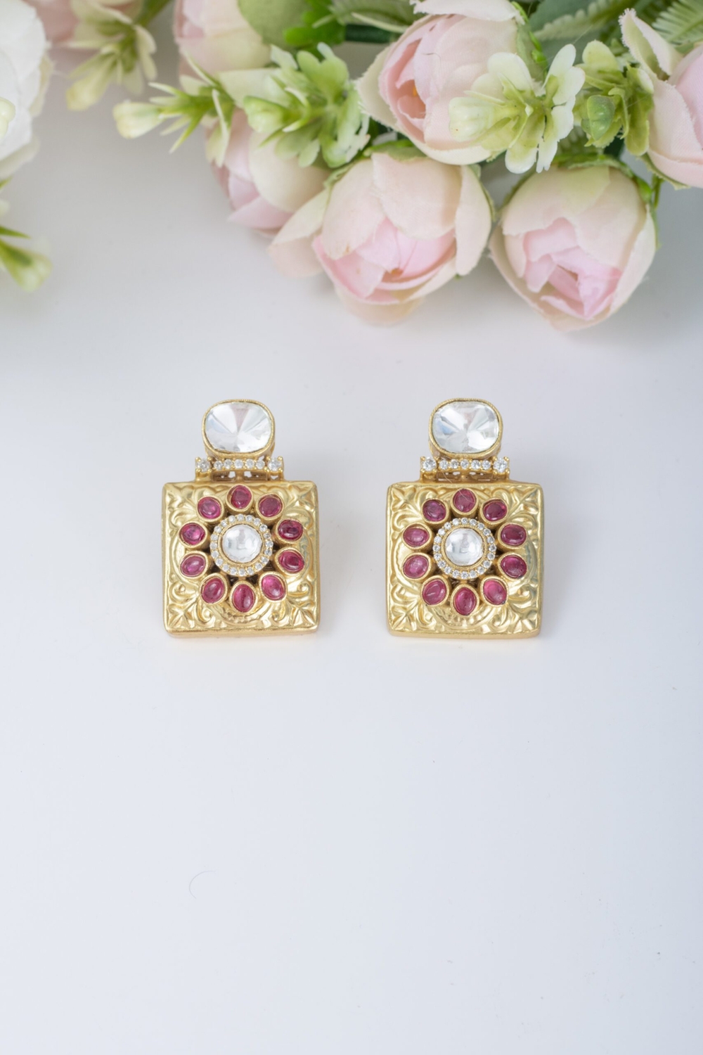 Eye catching studs