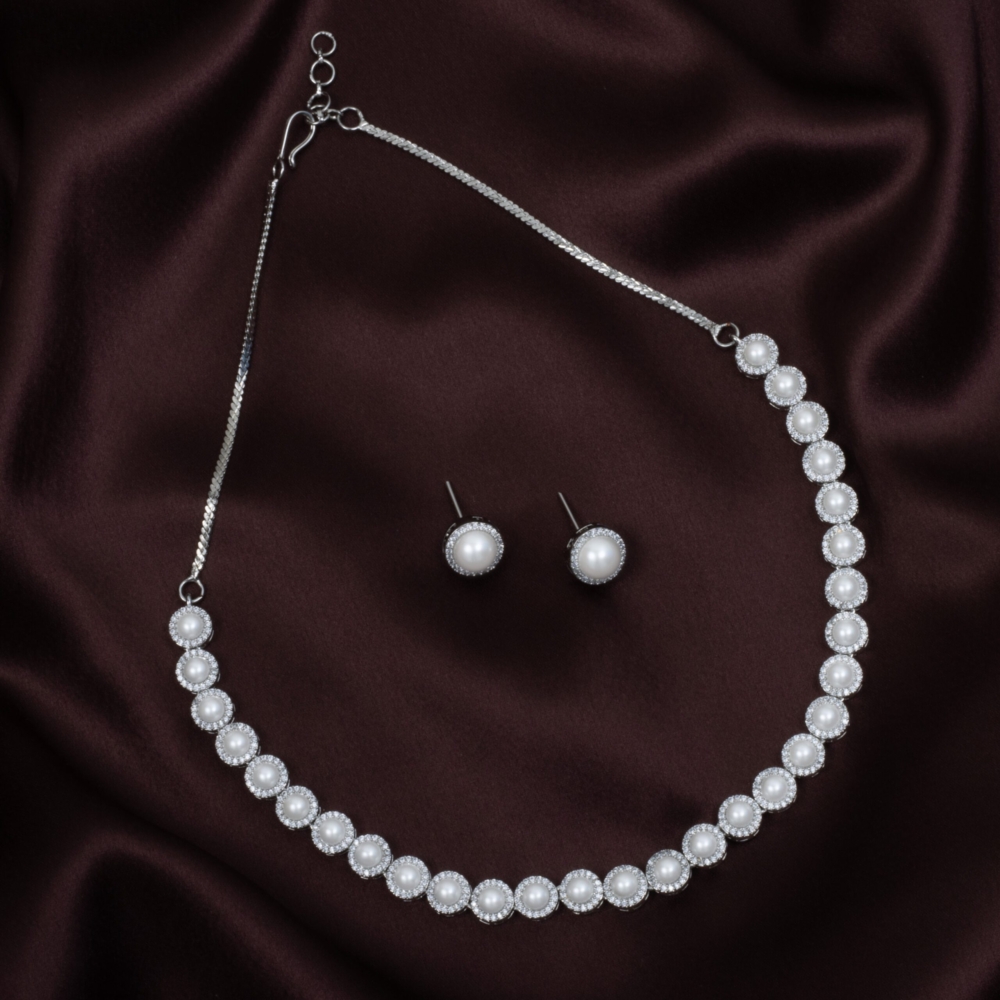 Funky american diamond set