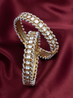 Pachikundan bangles