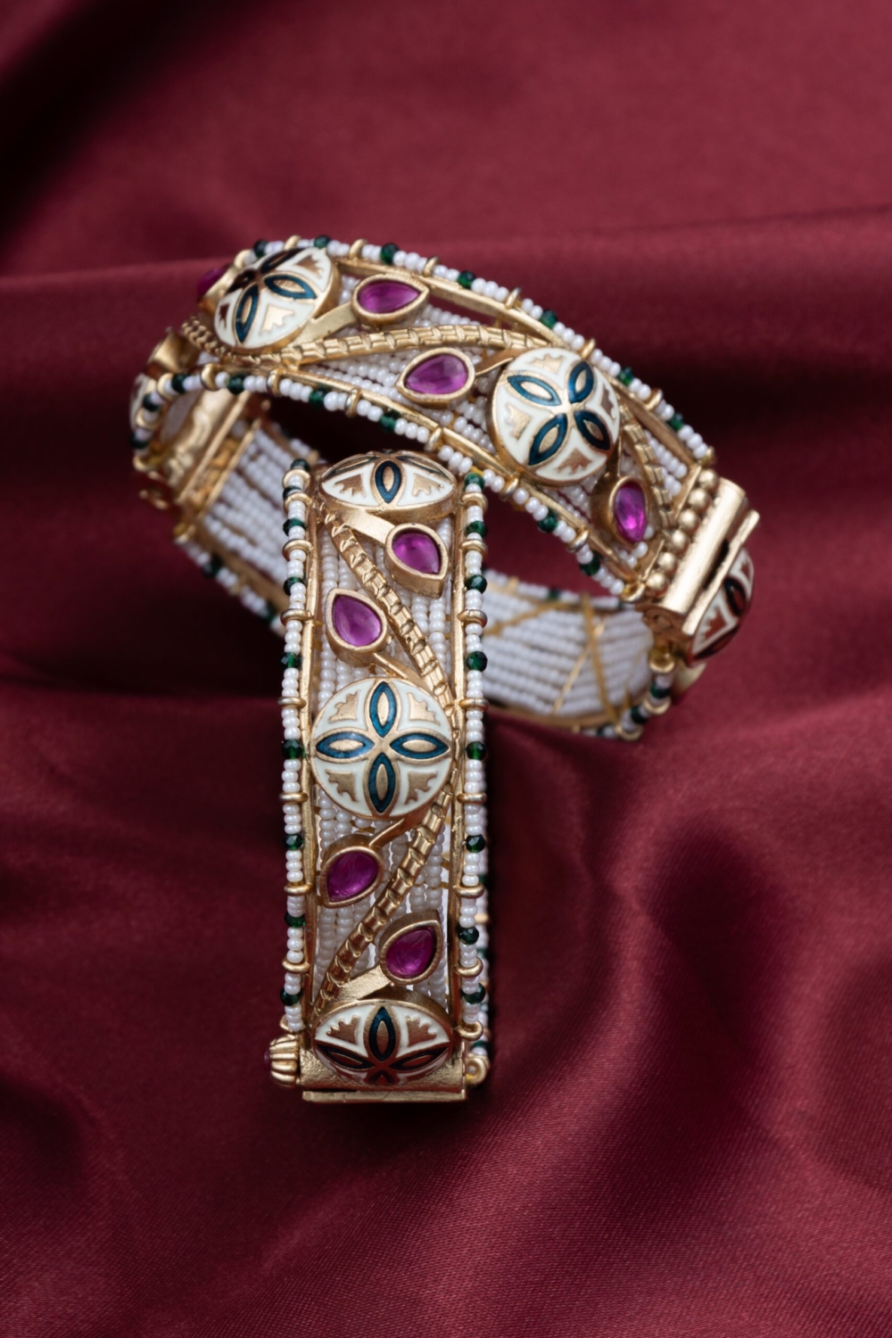 Elegant rajwadi bangles