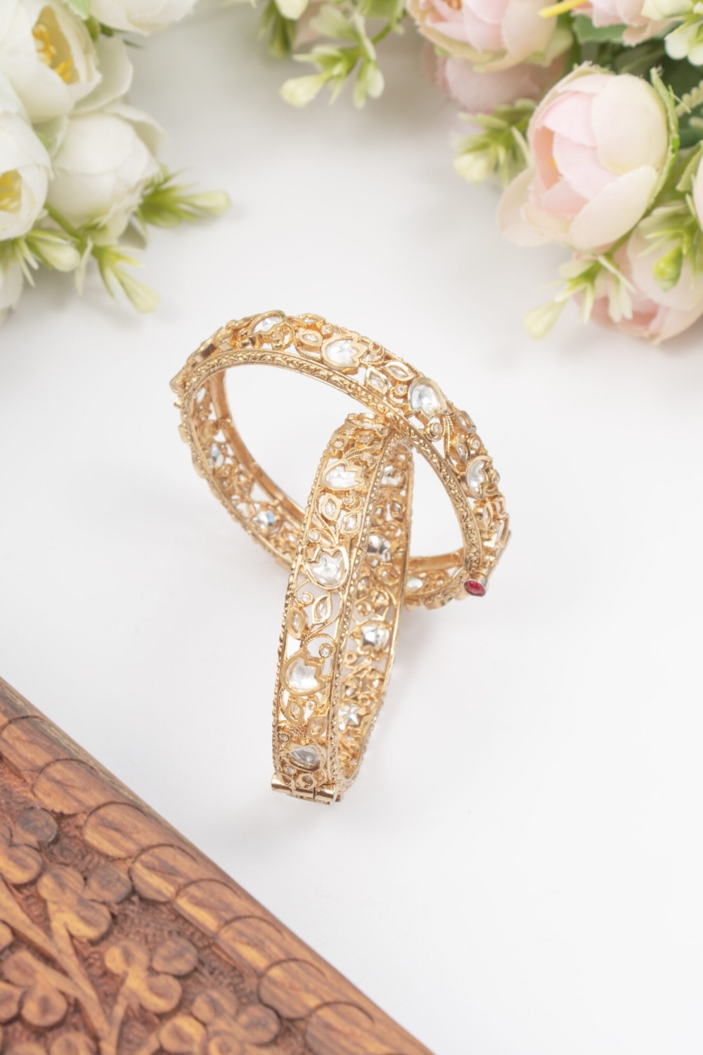 Uncut kundan bangle