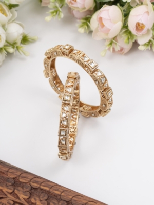 Classic traditional pacheli bangles