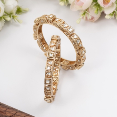 Classic traditional pacheli bangles