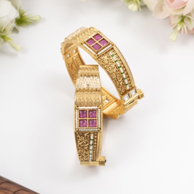 Majestic Traditional Bangle