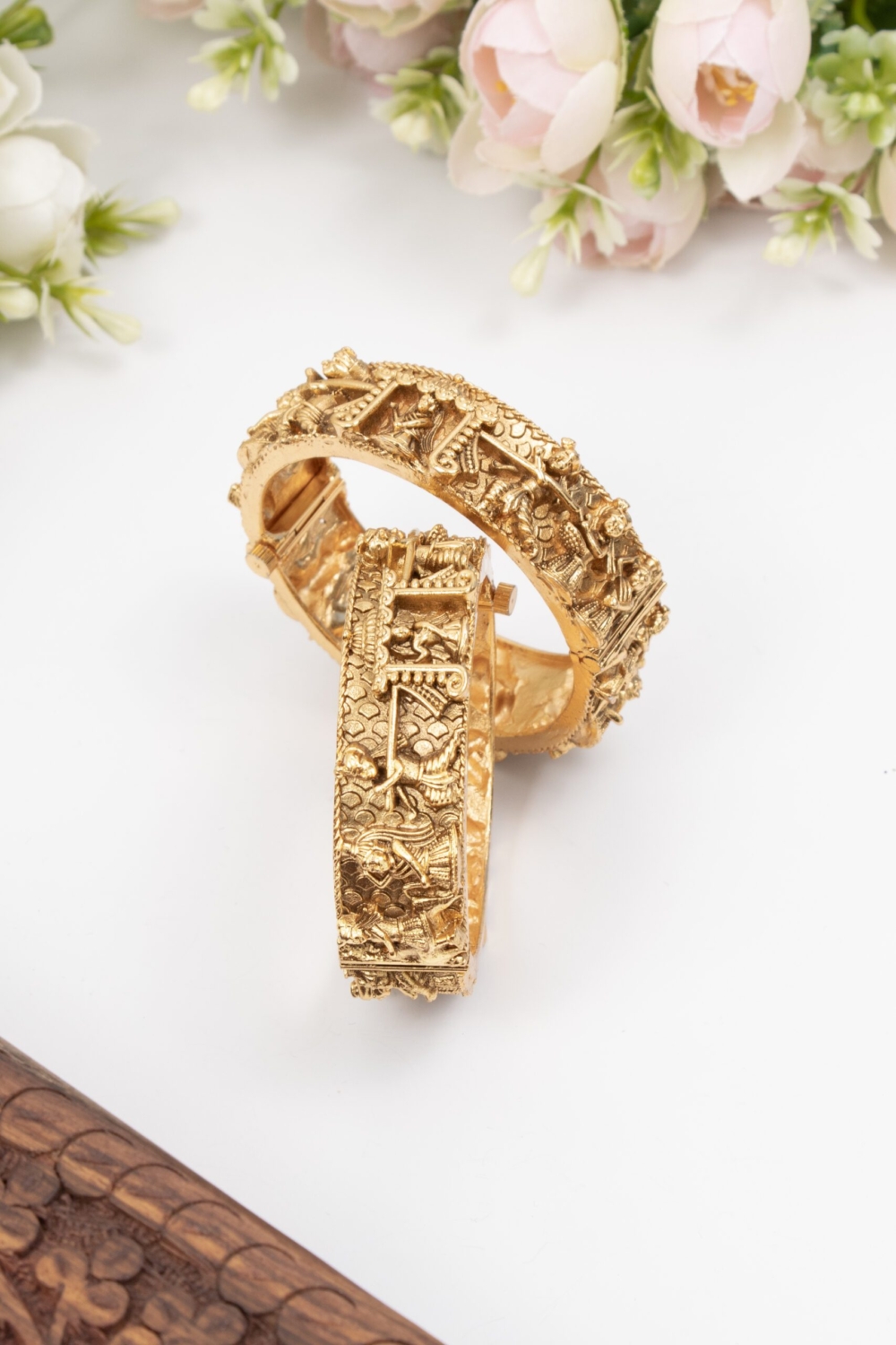 Golden Era Bangle