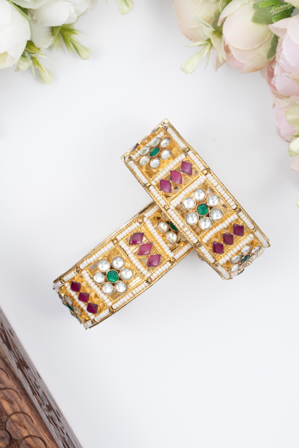 Majestic Fusion Kundan Bangle - Image 2