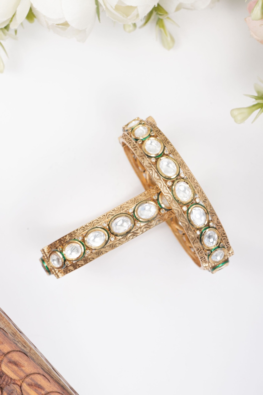 Uncut kundan bangle - Image 2