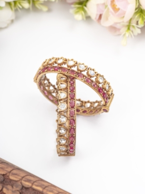 Moissanite heritage bangle