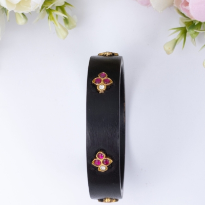 Classic wooden x Jadau bangle