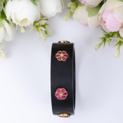 Classic wooden x Jadau bangle