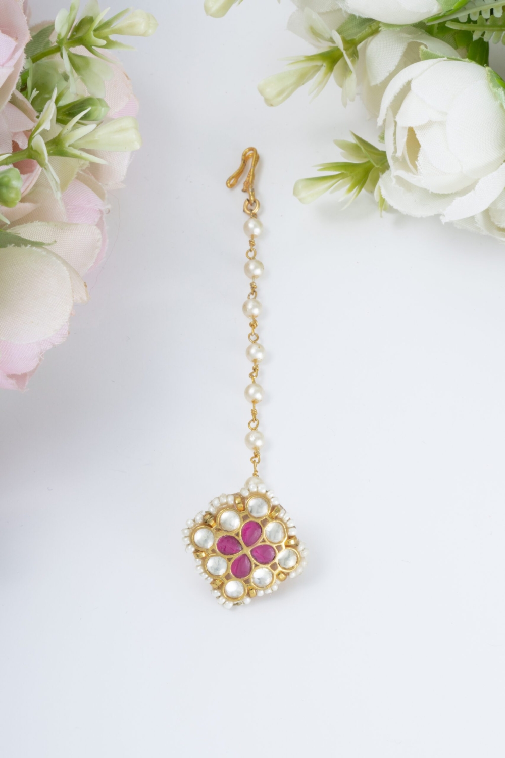 Divine Uncut Kundan Bore