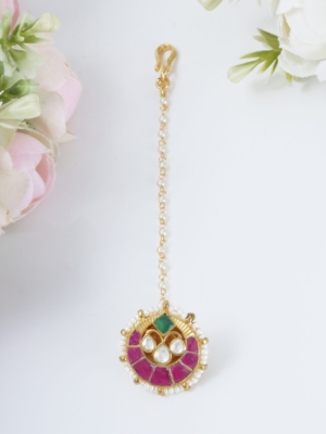 Charming Kundan Mini Bore