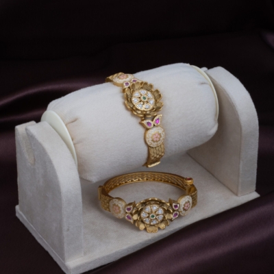 Golden Radiance Kada