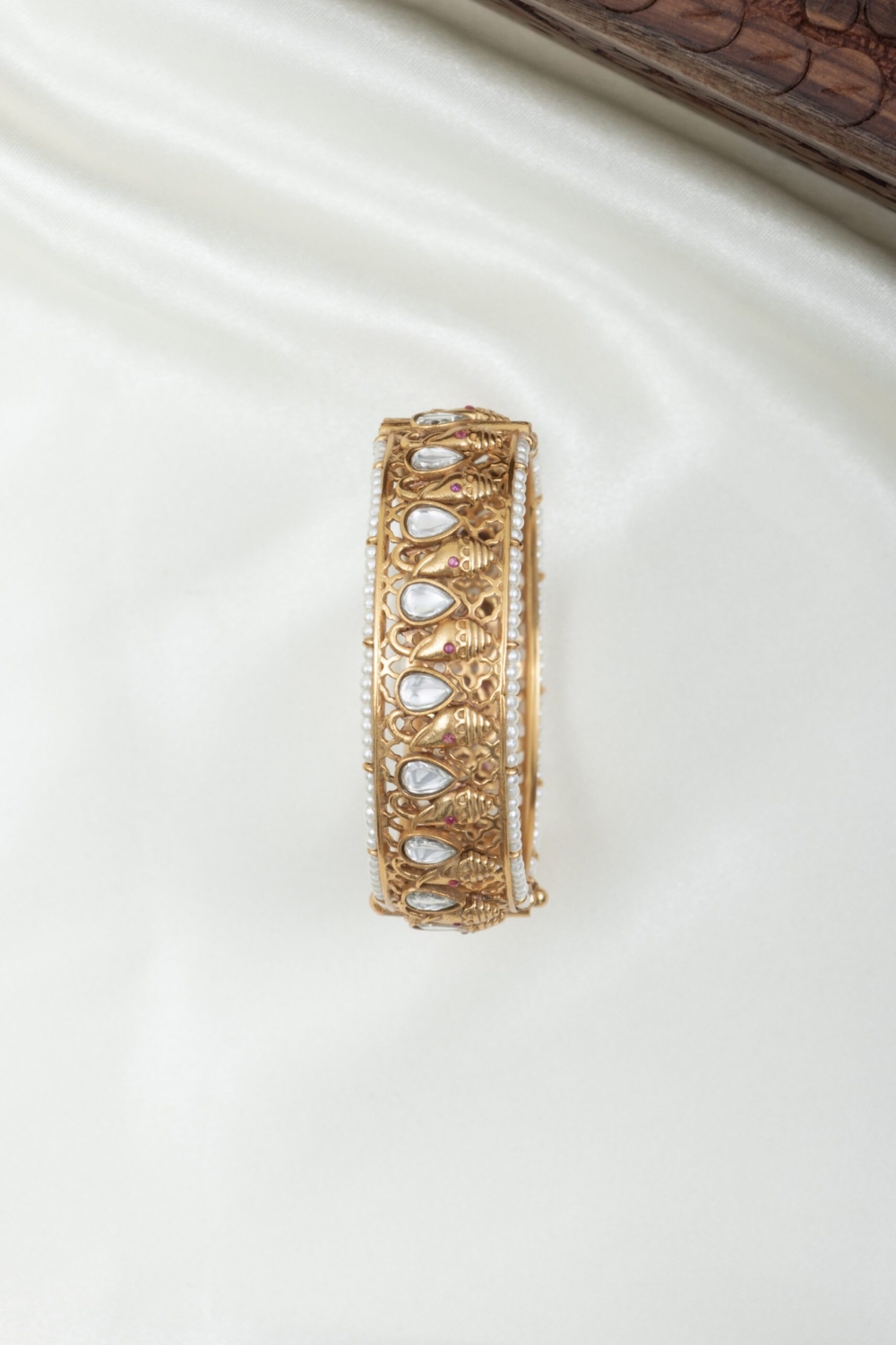 Floral Kundan Kada