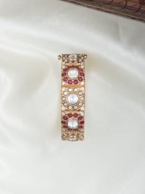 Empress Kundan Kada