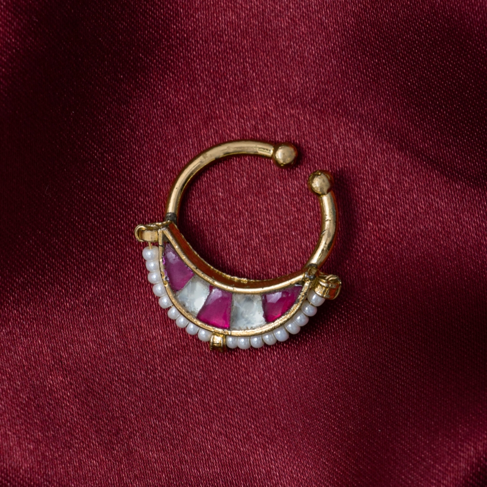 Kundan Glow Nath
