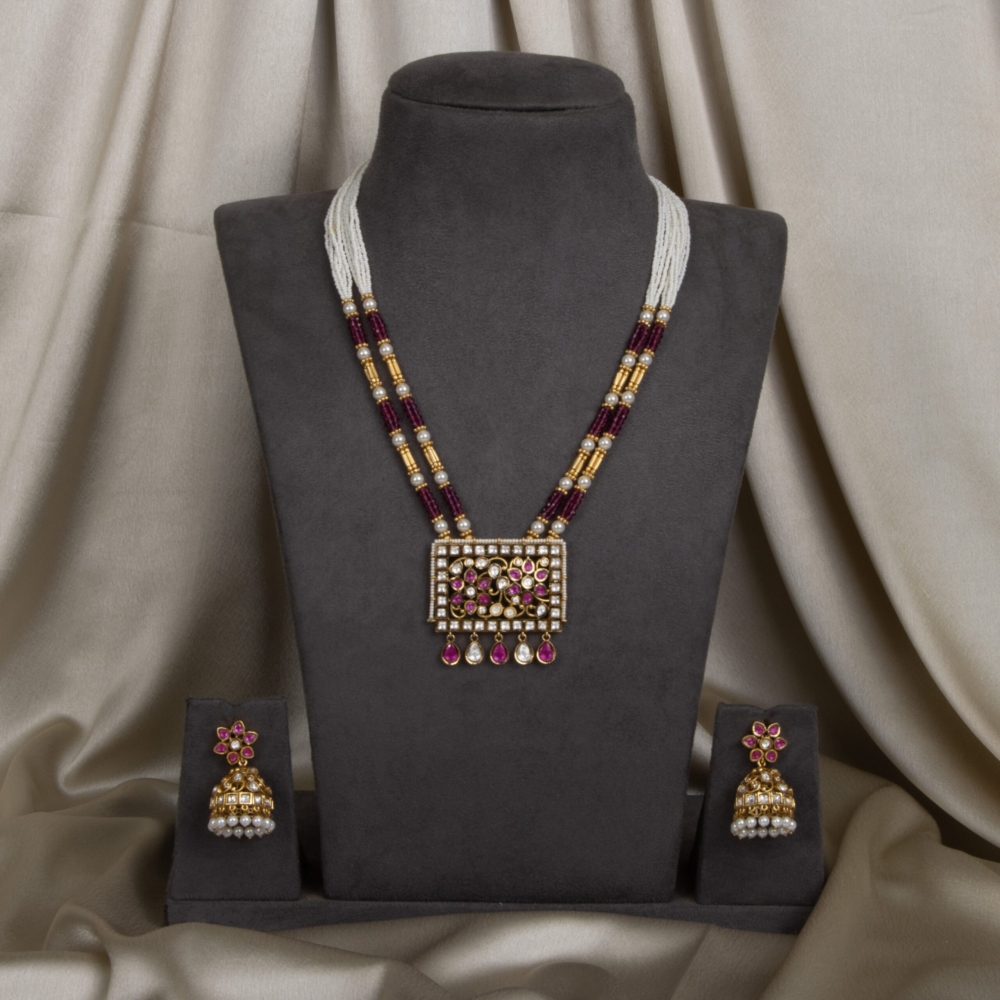 Antique Beauty Set