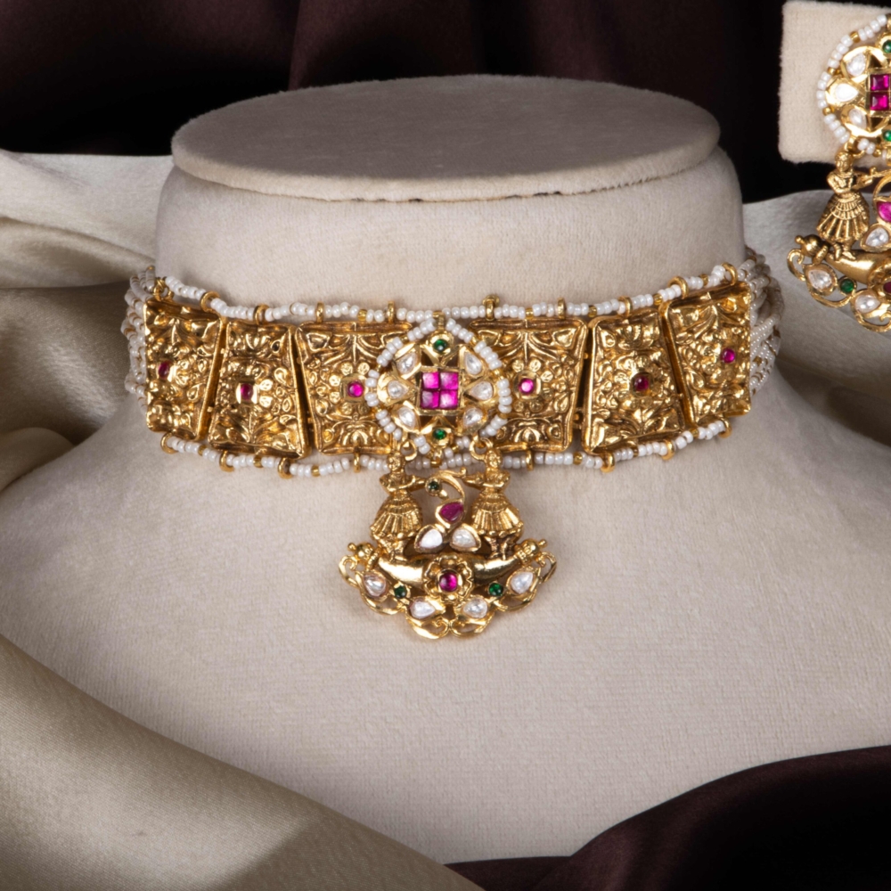 Antique Gold Regal Set - Image 2