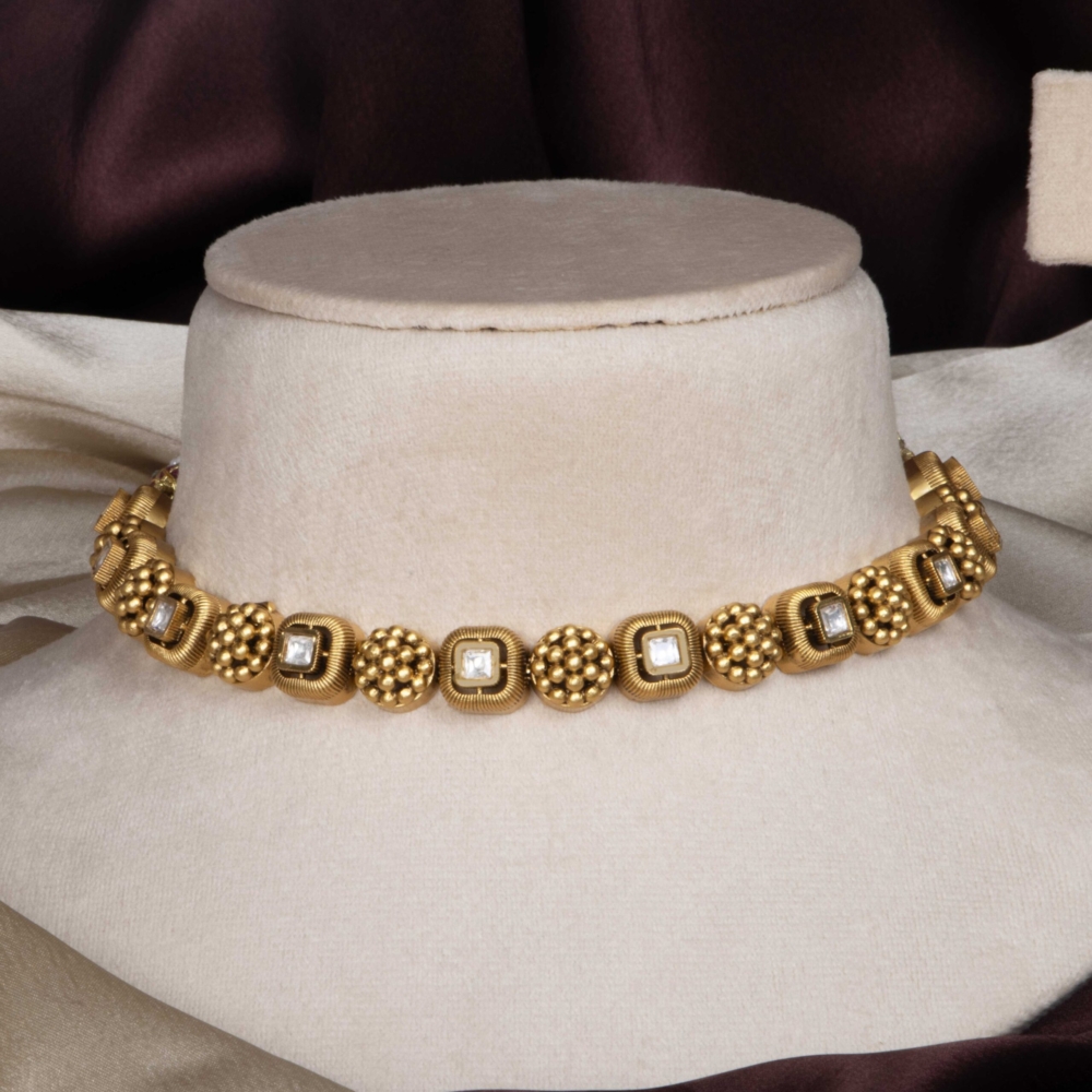 Minimalist Kundan Line Set - Image 2