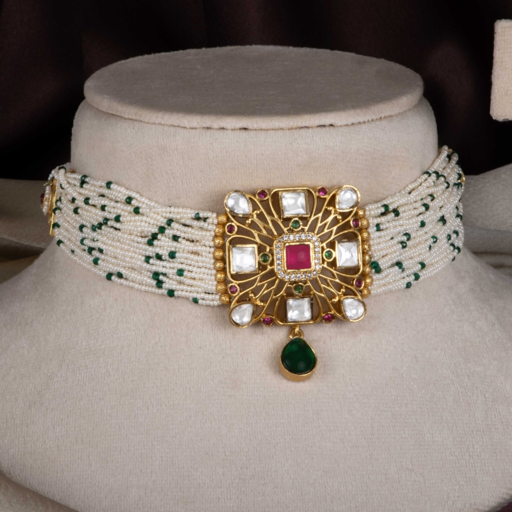 Antique Kundan Choker - Image 2