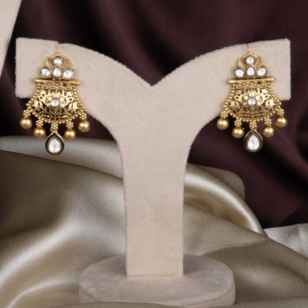 Gold Heritage Antique Set - Image 3