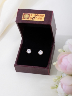 Signity studs 7mm