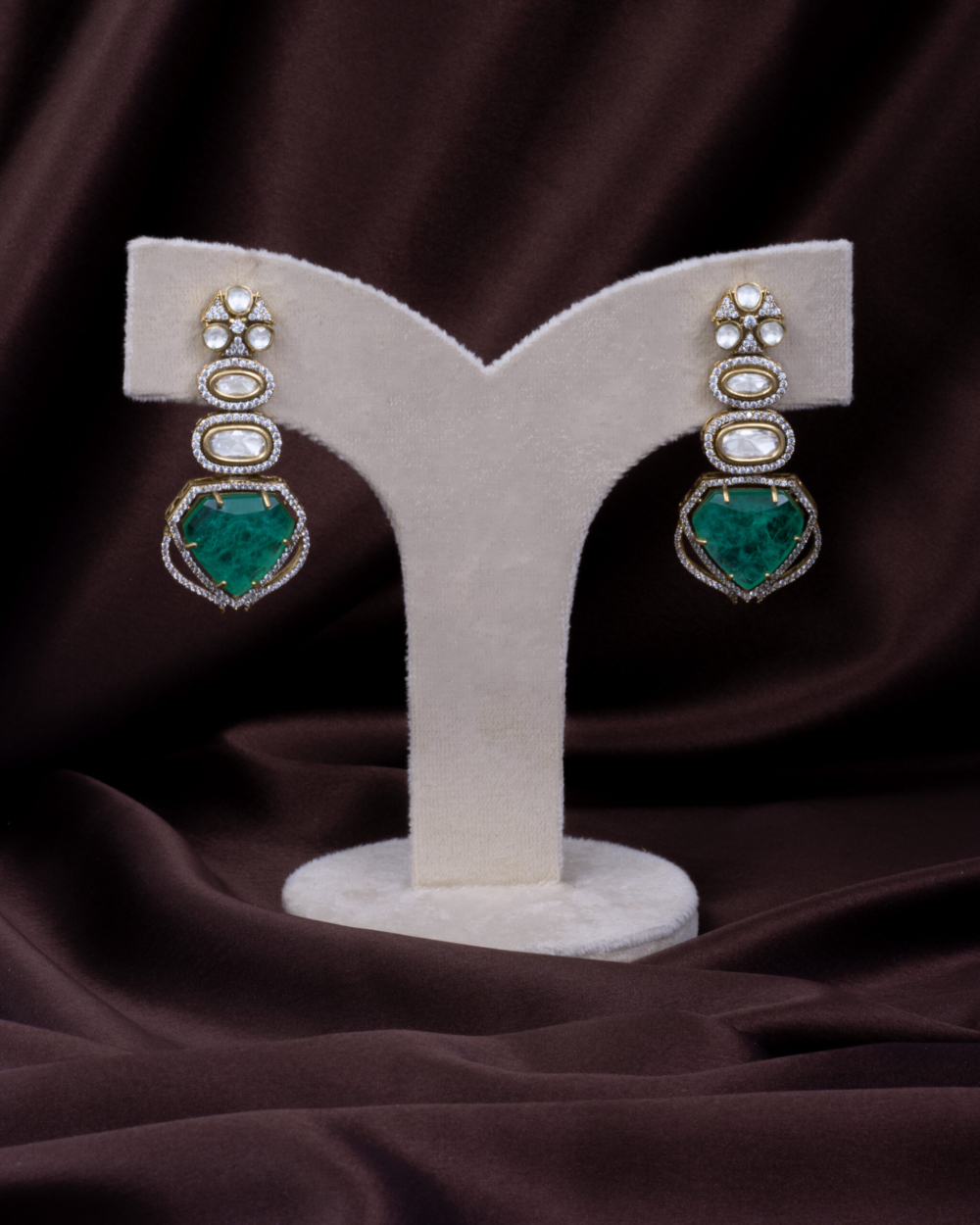 Radiant Kundan Earrings - Image 2