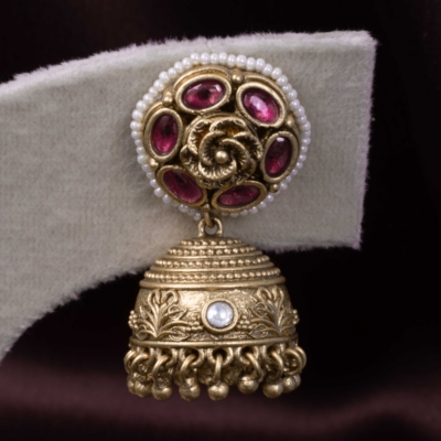 Kundani Jhumkas